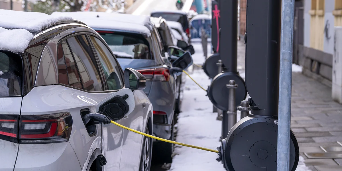 Hëllef beim Choix vun engem Elektroauto | © picture alliance / Jochen Tack