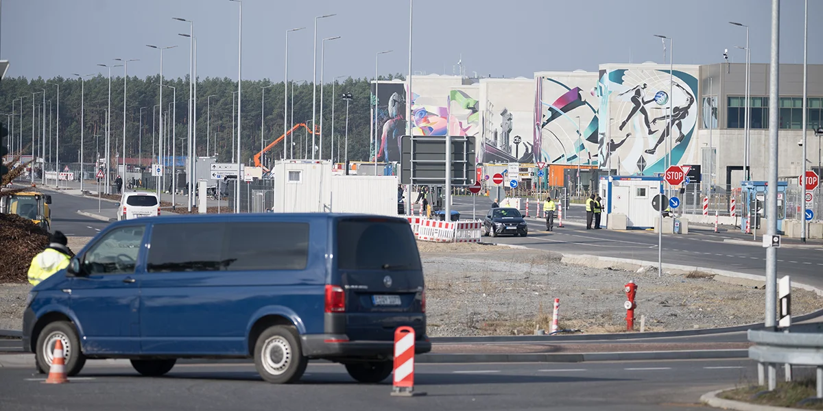 Tesla Fabrik | © picture alliance/dpa | Sebastian Gollnow