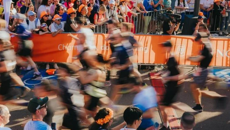 Vum Lafen als kommerziellen Hype iwwer d'Gefore vum Marathonlafen ouni Preparatioun  | © ING Night Marathon / Instagram