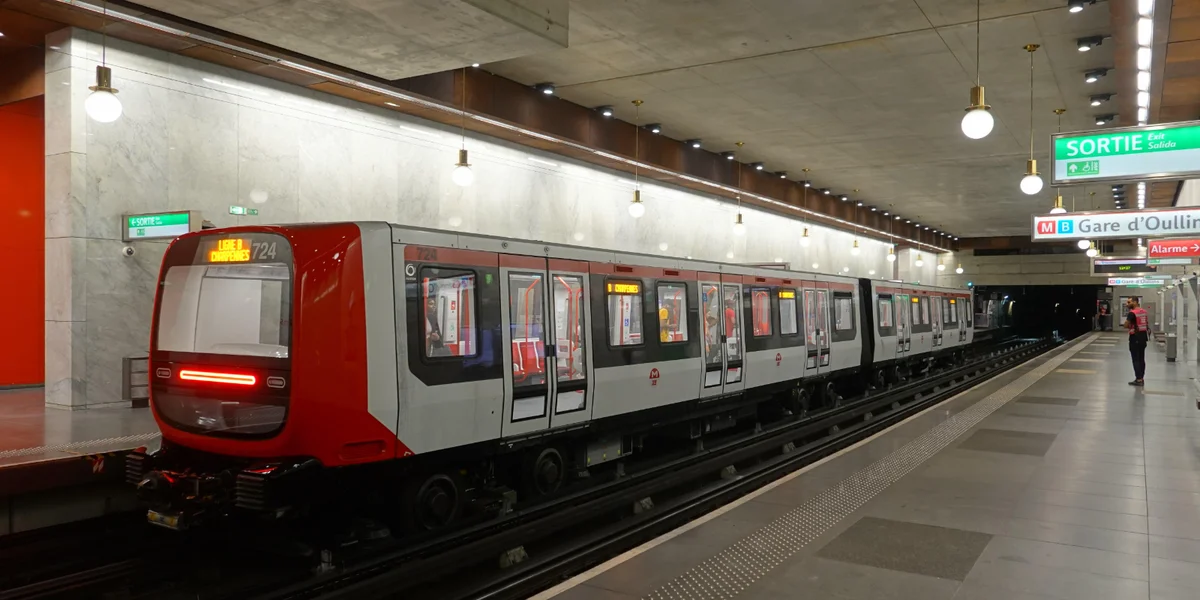 Metro Lyon | © picture alliance / CHROMORANGE | Viennaslide