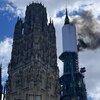 Tuerm vun der Kathedral zu Rouen stoung a Flamen 