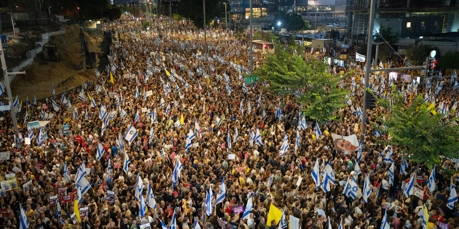 Protester an Israel | © picture alliance/dpa | Ilia Yefimovich