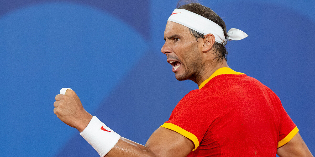 Rafael Nadal hält op | © picture alliance / NurPhoto | Andrzej Iwanczuk