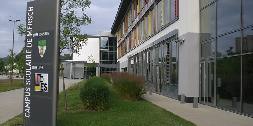 De Lycée Ermesinde geet en neie Wee | © Wikimedia Commons