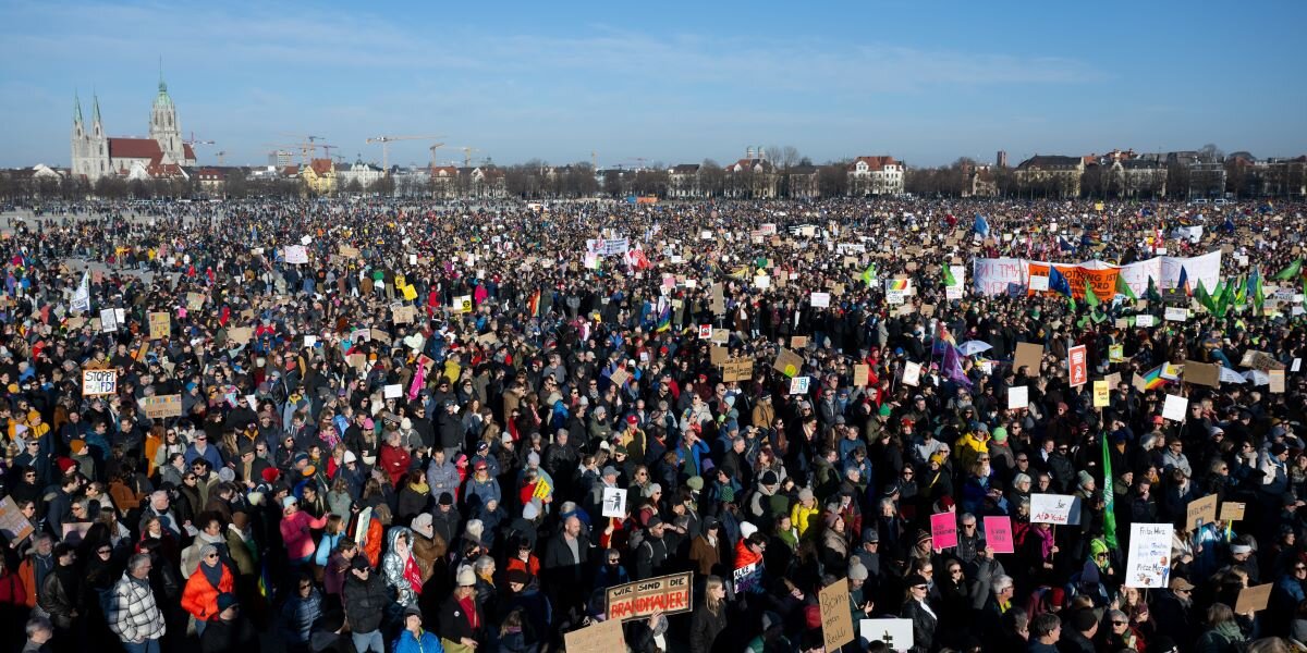 Däitschland: Eleng zu München hunn 250.000 Leit géint Rietsextremismus demonstréiert | © picture alliance/dpa | Sven Hoppe