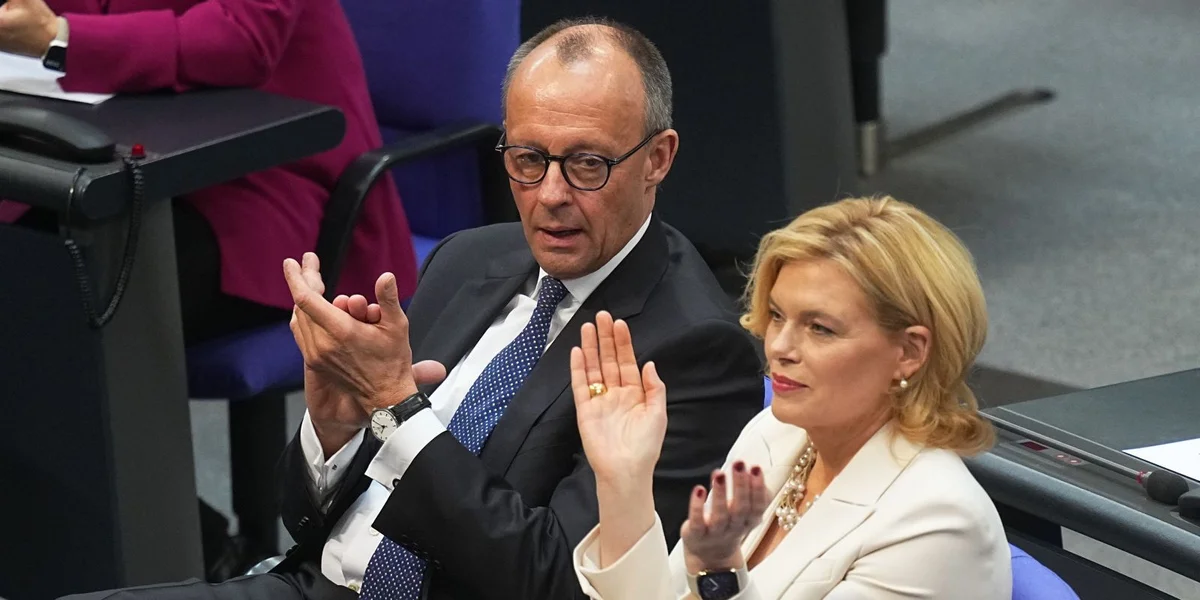 Neien däitsche Bundestag: Julia Klöckner als Bundestagspräsidentin gewielt | © picture alliance/dpa | Michael Kappeler