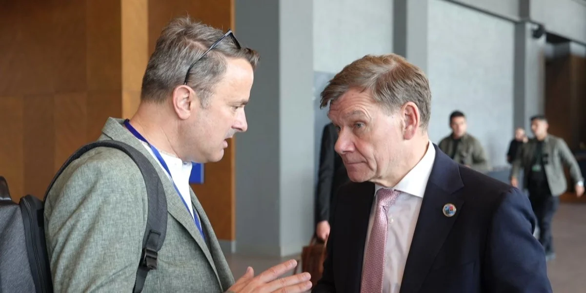 Däitschen Ausseminister Wadephul fir Fënnef-Prozent-Zil | © MAE