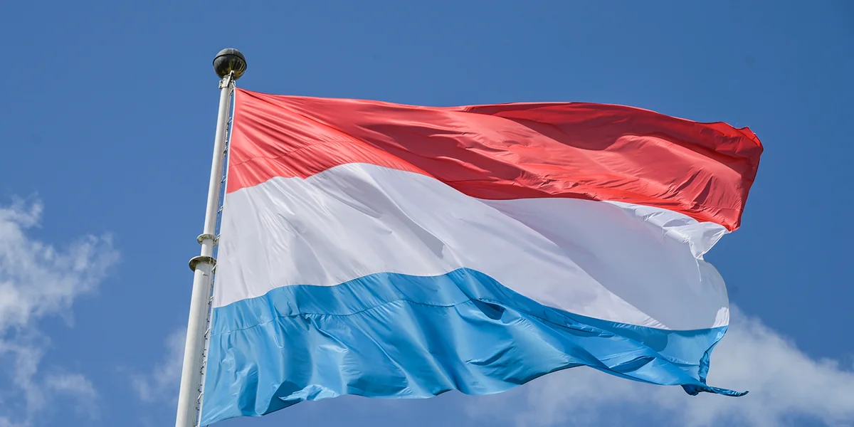 Nei Etüd: 55 Prozent vun de Leit zu Lëtzebuerg vertrauen der Regierung | © picture alliance / Joko | Joko