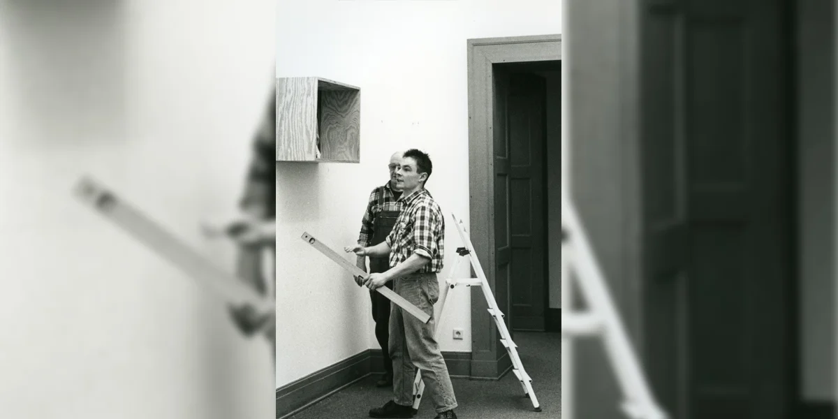 Den Antoine Prüm beim Opriichte fir d’Ausstellung. | © MNAHA/Albert Biwer 