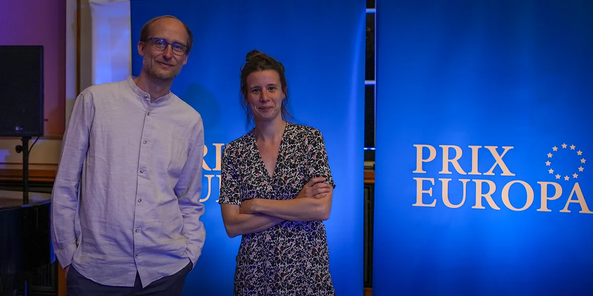 De Jean-Claude Franck an d'Pia Oppel bei der Präisverdeelung zu Berlin am Rathaus. | © Jo Diseviscourt