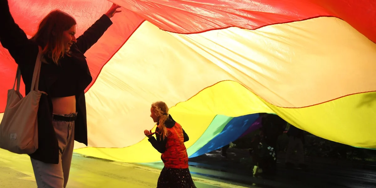 Den 21. Pride march zu Krakau a Polen am Mee 2025  | © picture alliance / NurPhoto | Klaudia Radecka