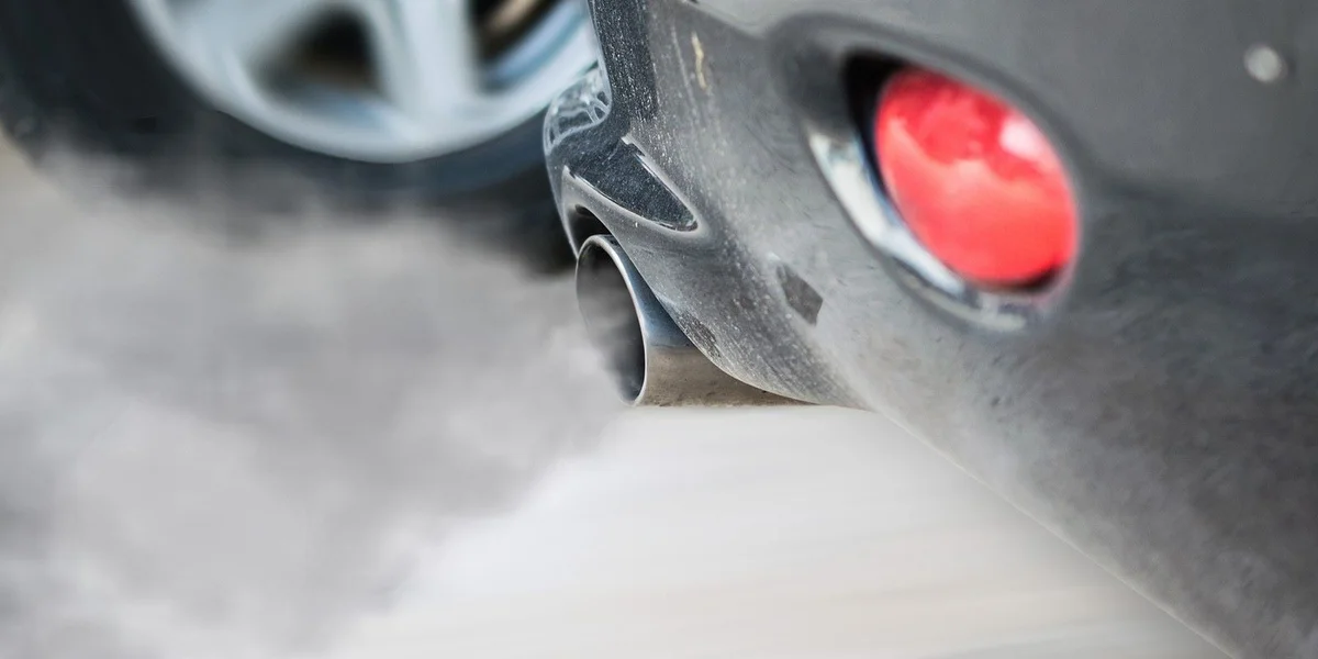 Den Aus vum Verbrenner-Aus? | © Bigstock