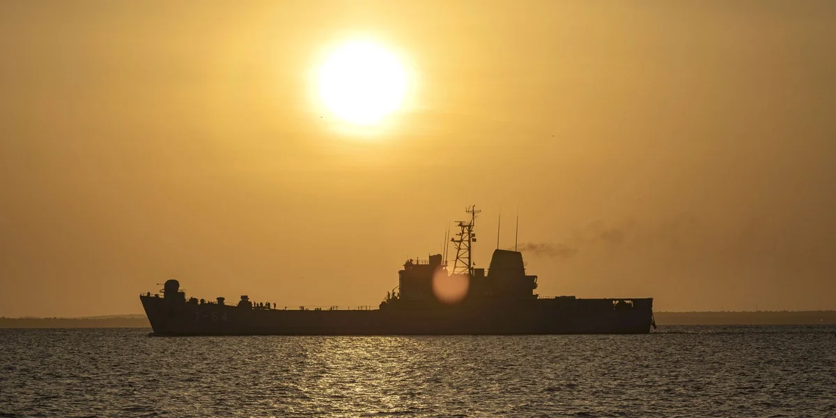 Russesche Flësseggastanker viru Küst vu Libye gesonk | © EPA/Henry Chirinos