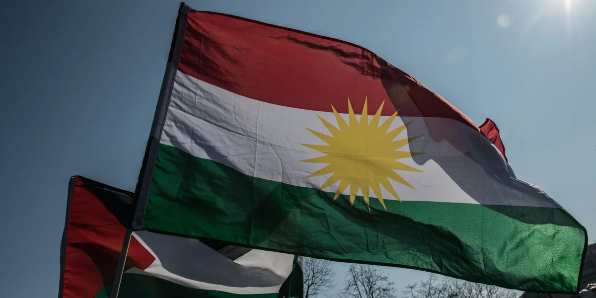 Kurdesche Fändel | © picture alliance / Paul Zinken/dpa | Paul Zinken