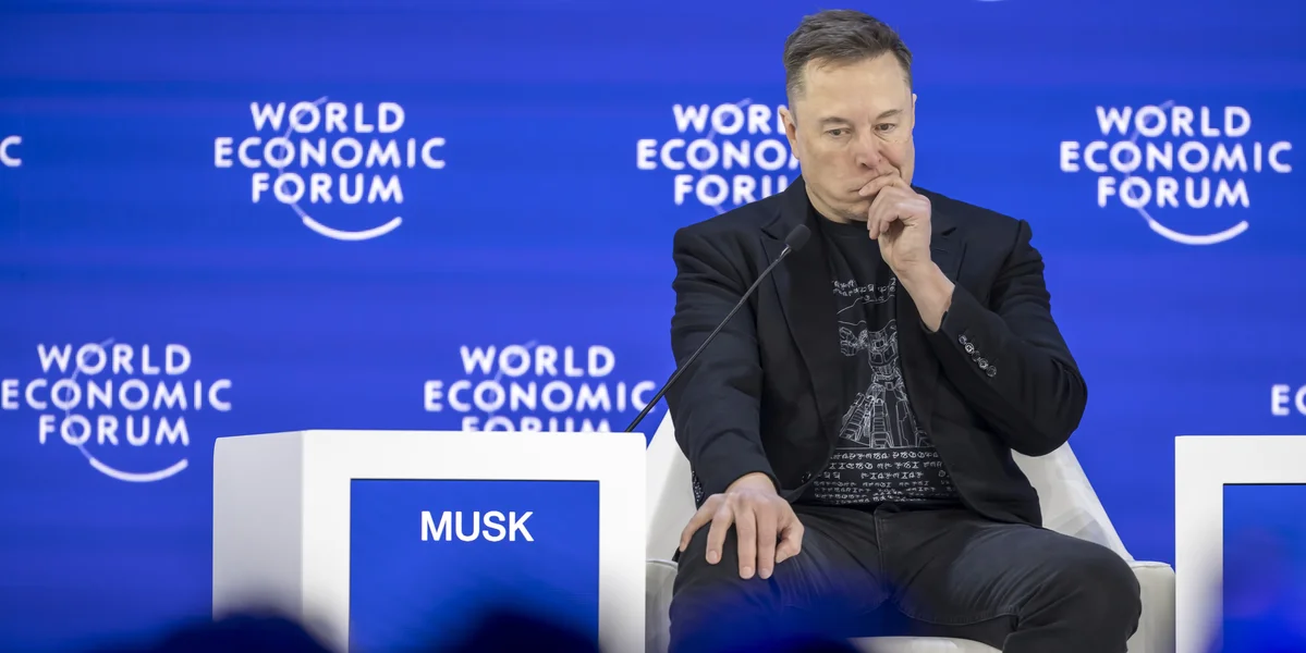 © EPA/GIAN EHRENZELLER