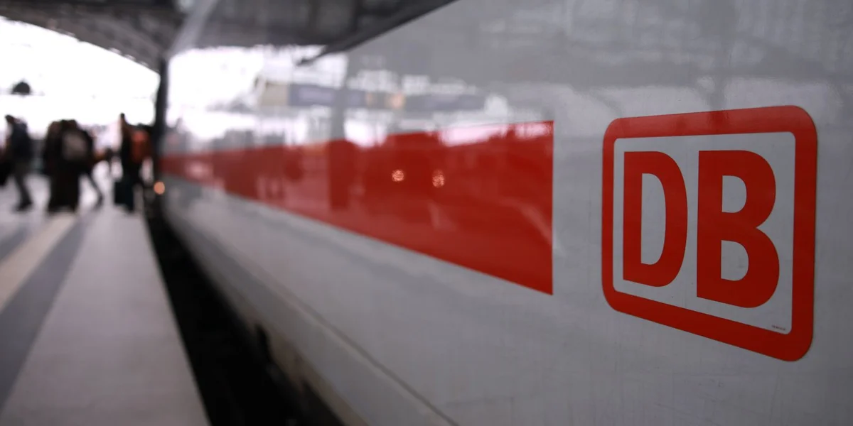 Deutsche Bahn | © EPA/CLEMENS