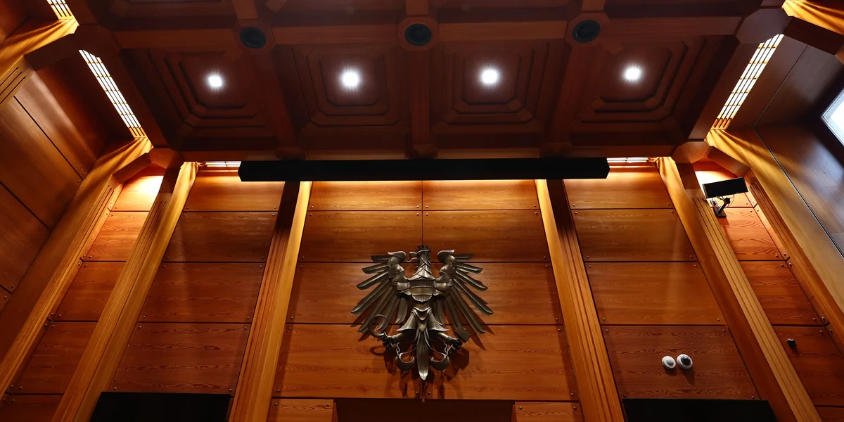 © EPA/ANNA SZILAGYI