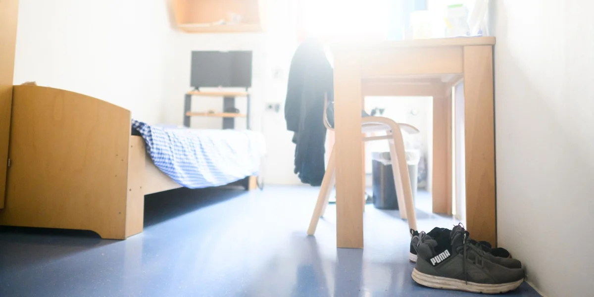 Parquet reagéiert op Messerpickerei vu Mannerjäregen: Aktuell Strukture ginn net duer | © picture alliance/dpa | Julian Stratenschulte