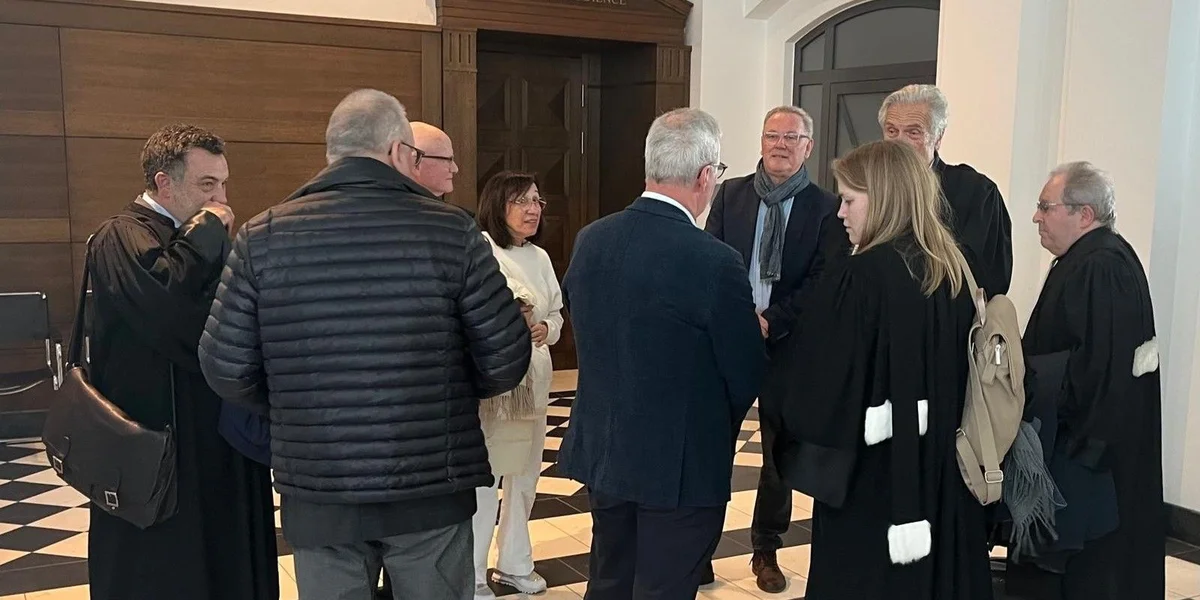 Gendarmerie-Responsabele Reuland zu 3 Joer op Sursis verurteelt, 5 weider Fräispréch  | © Eric Ewald