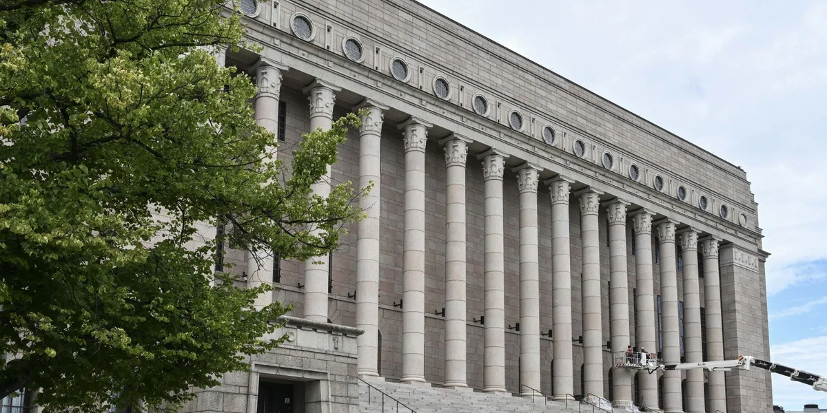 Helsinki reduzéiert Akaf vun Déiereproduite fir ëffentleche Secteur ëm d'Hallschent | © EPA/KIMMO BRANDT