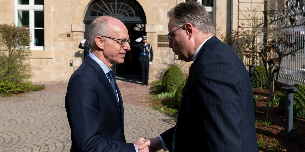 Lëtzebuerg a Belsch verdéiwen Zesummenaarbecht an Defense an Energie | © SIP / Emmanuel Claude