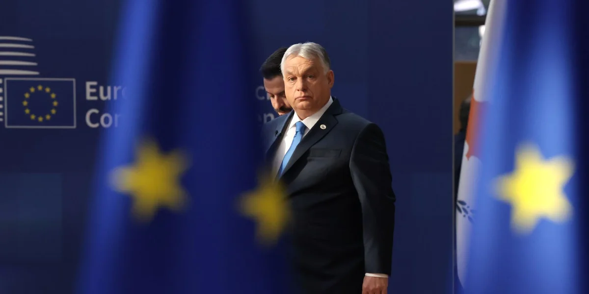 EU fuerdert Opklärung wéinst Spionage-Verdacht géint Orbán-Regierung | ©  EPA/OLIVIER MATTHYS