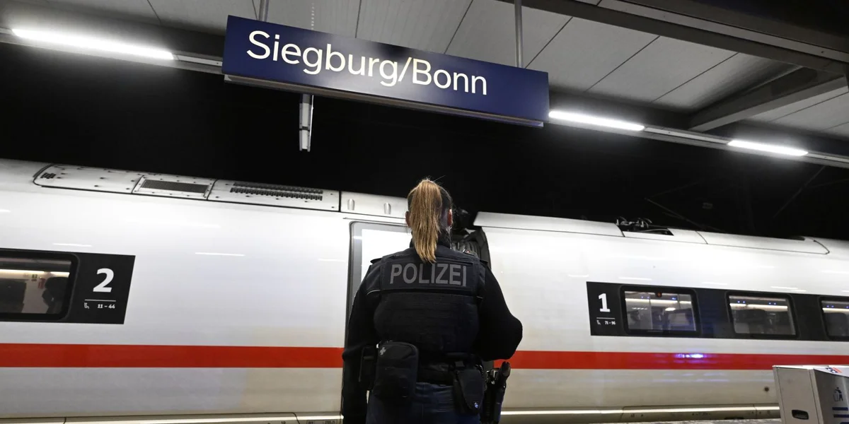 No ugedreetem Uschlag an engem ICE kënnt de Mann elo an Untersuchungshaft | © picture alliance/dpa | Roberto Pfeil