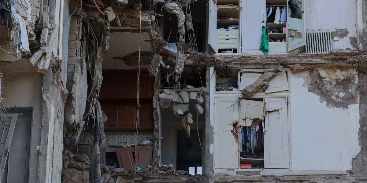 No israeeleschen Ugrëff bleift d'Lag am Libanon ugespaant - Kritik un Israel | © EPA/WAEL HAMZEH