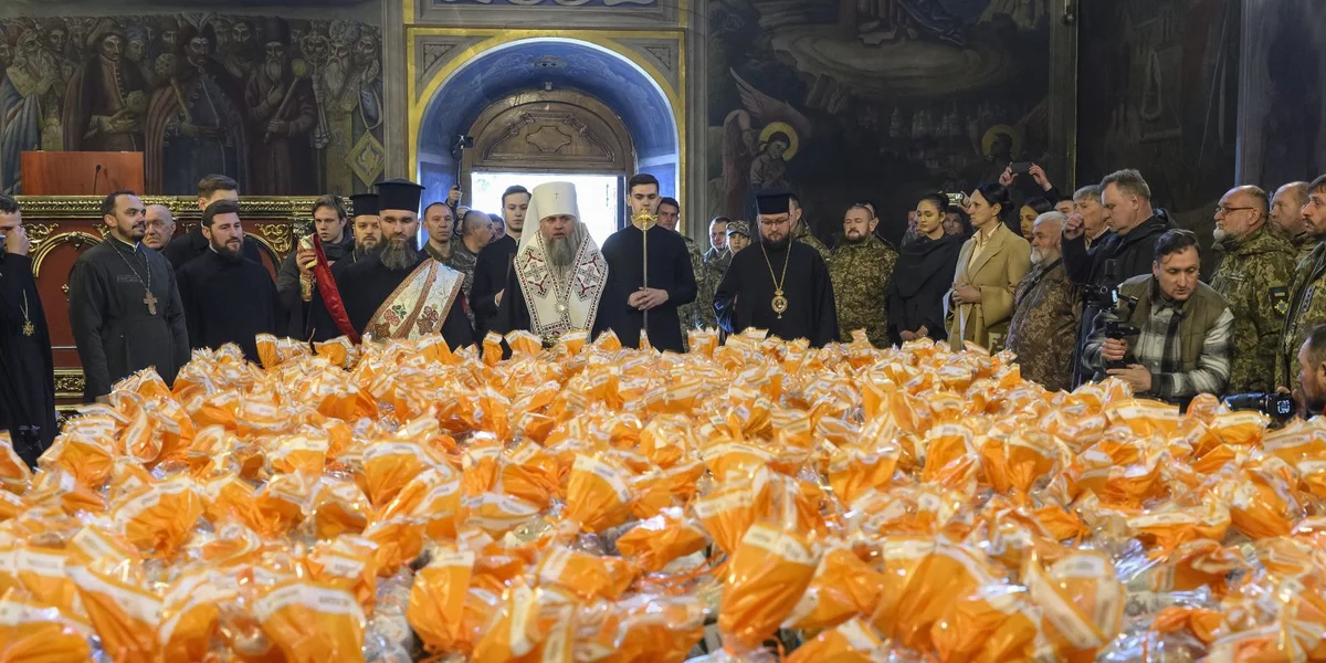 Wafferou tëschent Ukrain a Russland vu Samschdeg op Sonndeg wéinst Ouschterfest | © EPA/MAXYM MARUSENKO