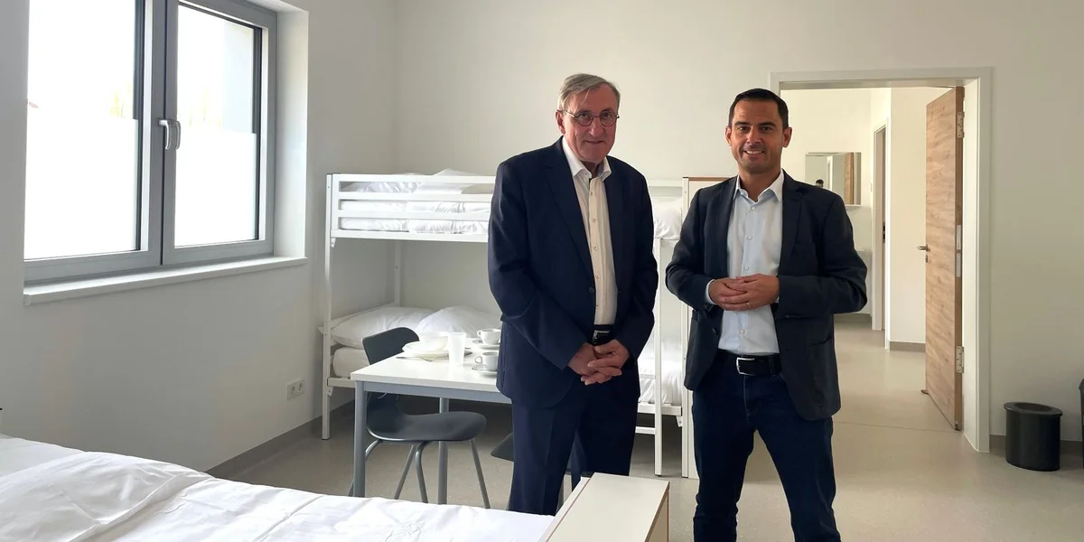 De Buergermeeschter Jean-Marie Halsdorf an de Minister Max Hahn | © Carole Schimmer