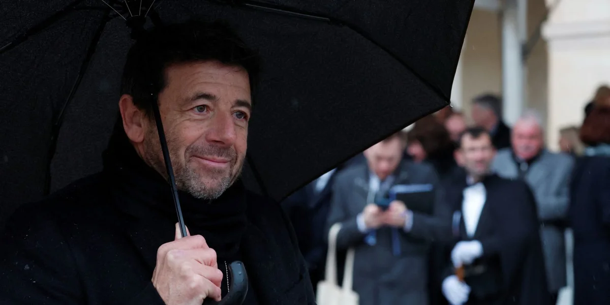 Politeschen Drock op de Patrick Bruel wéinst Virwërf vu Vergewaltegung | © EPA/GONZALO FUENTES / POOL MAXPPP OUT