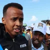 USA deele Begrënnung mat firwat de somalesche FIFA-Arbitter net dierft areesen | © EPA/SAID YUSUF WARSAME