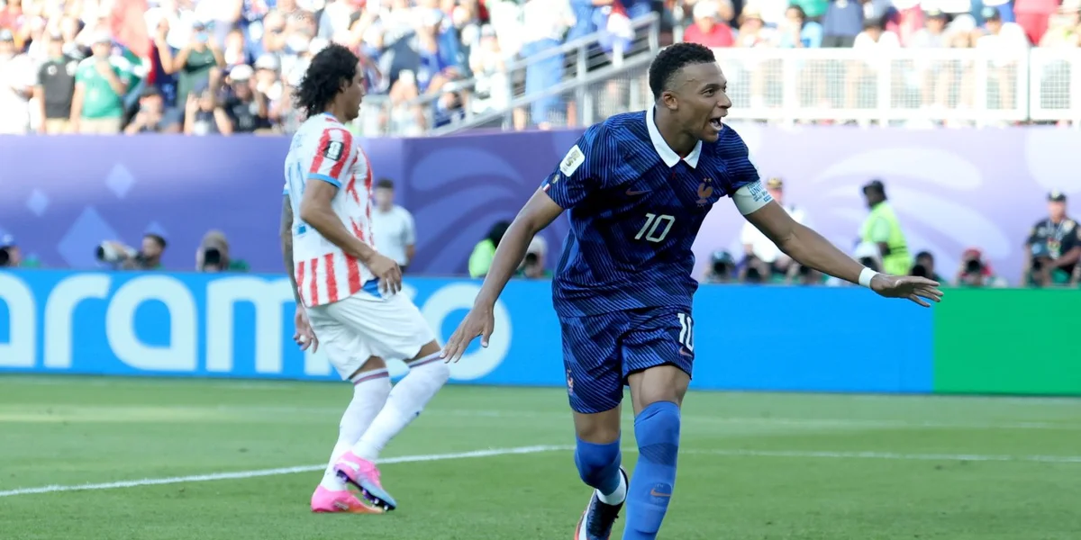 Op den Mbappé ass Verlooss: Hëtzegen Duell tëschent Paraguay a Frankräich | © EPA/SARAH YENESEL