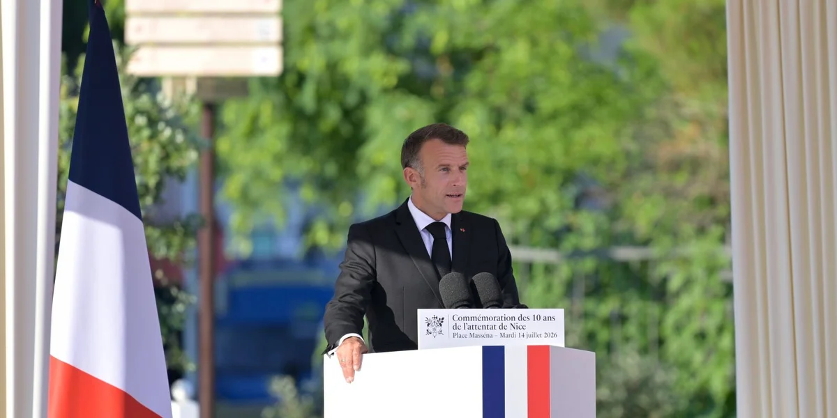 Commemoratiounsfeier 10 Joer no den Terrorattacken zu Nice, Emmanuel Macron | © EPA/PHILIPPE MAGONI / POOL MAXPPP OUT