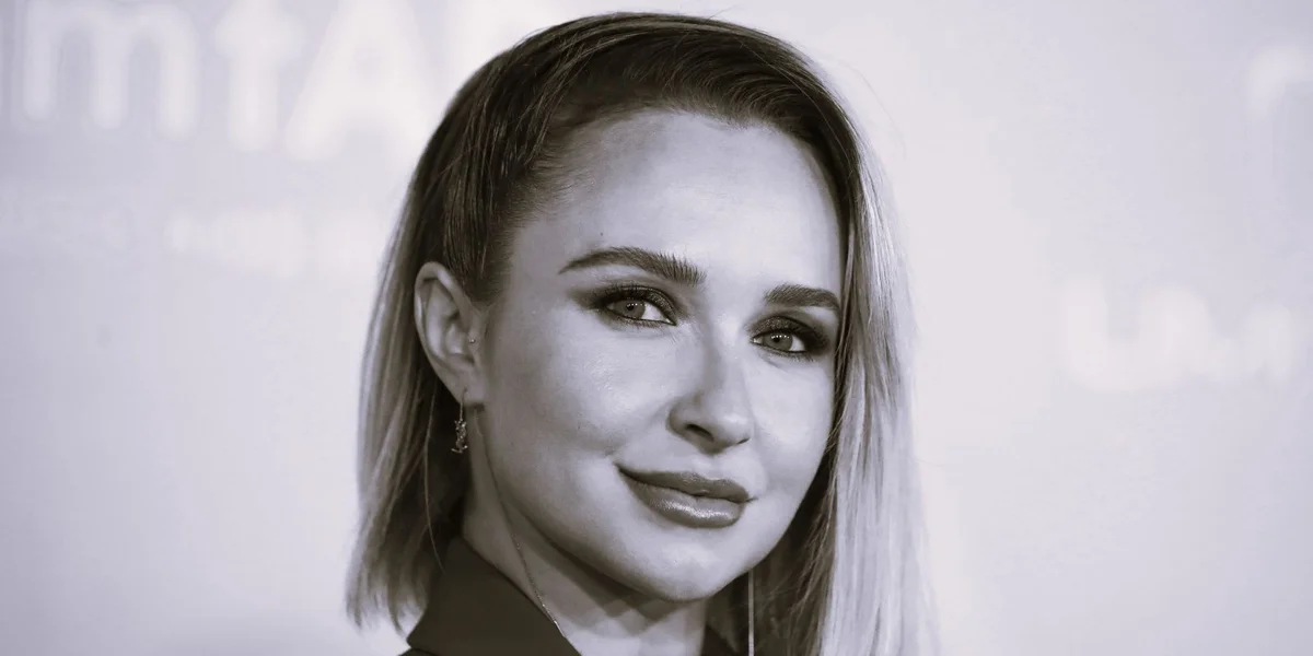 D'US-Schauspillerin Hayden Panettiere ass gestuerwen  | © EPA/CAROLINE BREHMAN