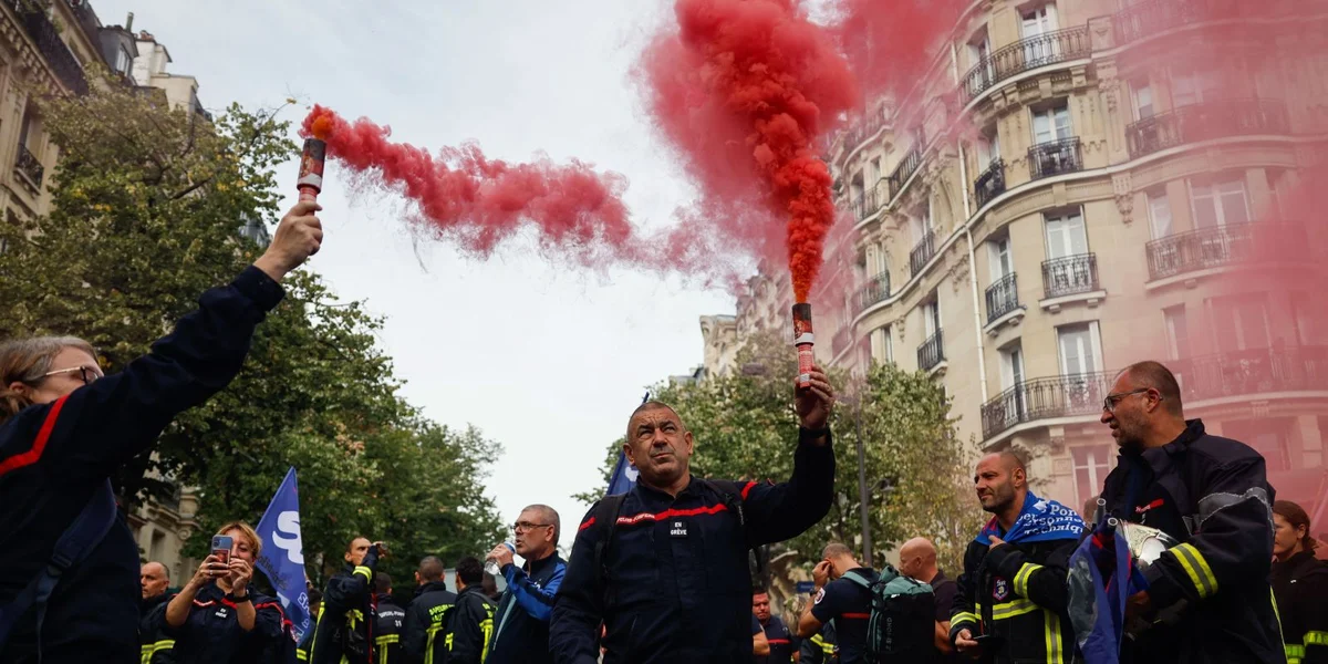 Streik am ëffentlechen Déngscht a Frankräich: Iwwer 170 Manifestatioune ginn erwaart | © EPA/MOHAMMED BADRA