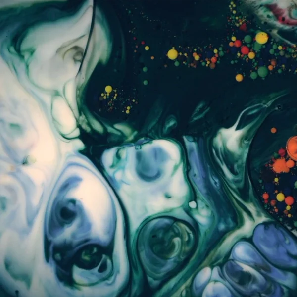 Die Zufällige Explosion Des Nichts