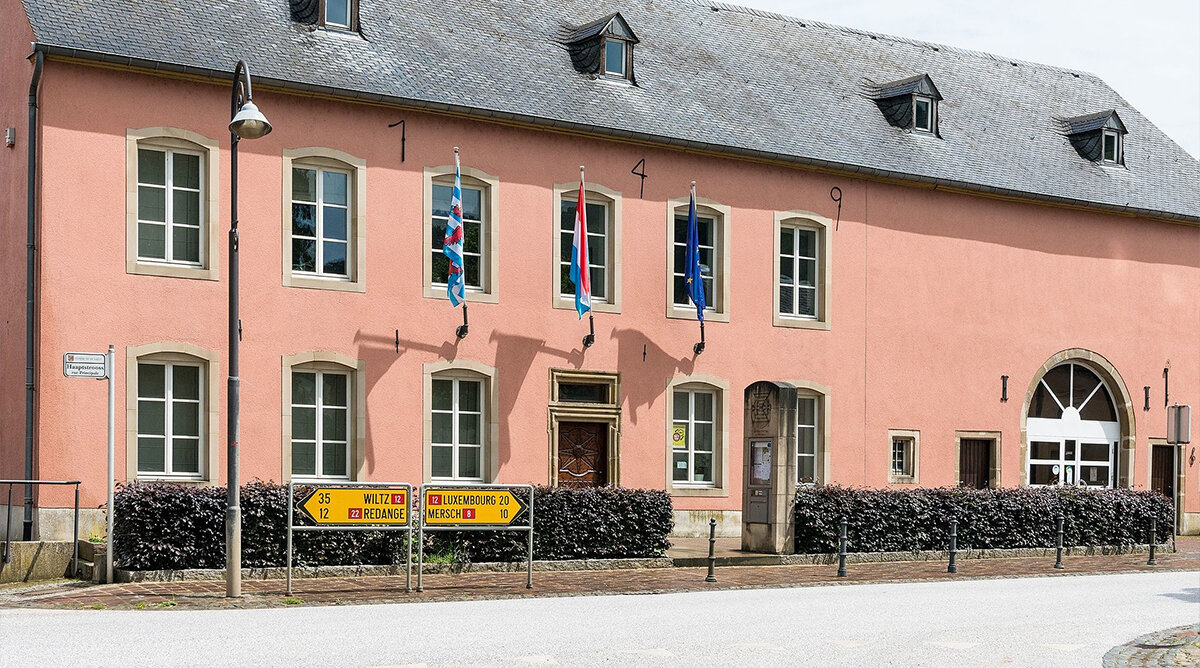 Sëll: wat et heescht, keng "Bonsai-Gemeng" méi ze sinn