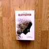 Buchkritik: Jemp Schuster - ''Bluttsëffer''