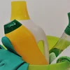 Botzmëttelen: harmlos oder mat verstoppte Gëfter?